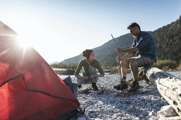 Les bienfaits du camping pour le bien-être mental